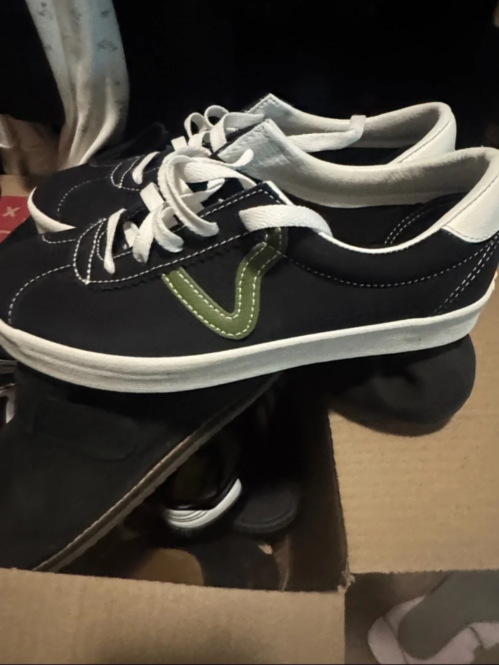 Vans bundle - Picture 8 of 9